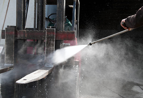 Best Roof Power Washing Services  in King City, CA